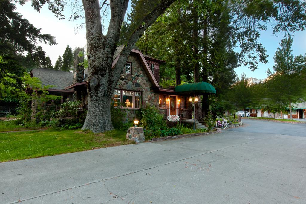 Strawberry Valley Inn Mount Shasta Eksteriør billede